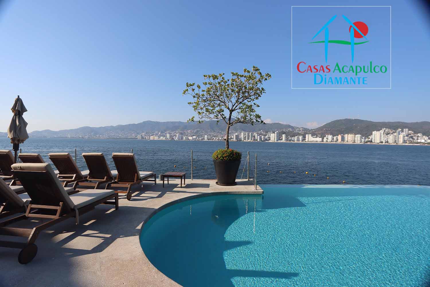 PortoChervo - Muelle y alberca 10 PortoChervo - Muelle y alberca 10